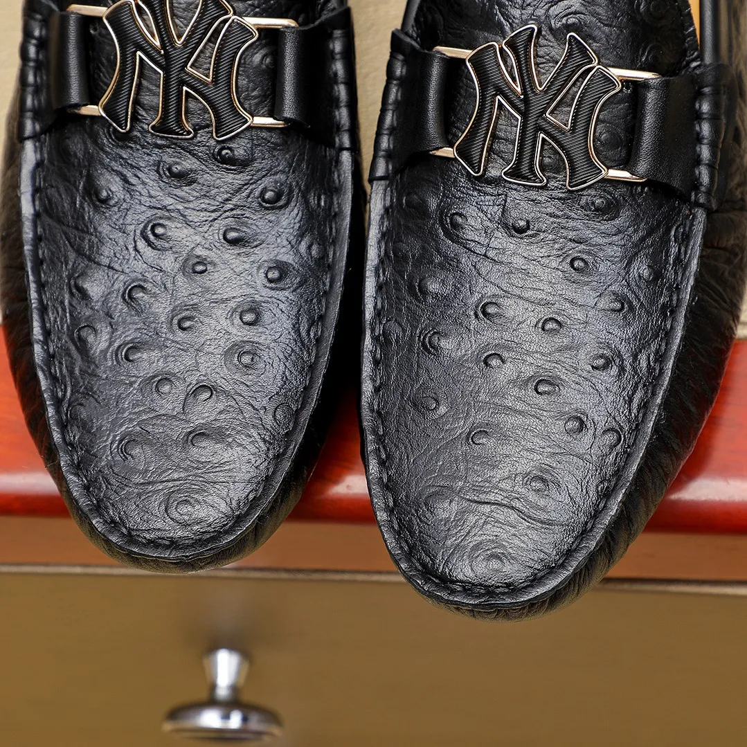 Men's shoes💰360💰🕷🕷️【 GUCCI 】Gucci's best-selling trendy men's casual slip-on shoes🇨🇳Official website original 1:1 mold opening💯Original quality, fine workmanship☘Fashionable and versatile, perfect last shape, comfortable on the feet🍓Trendy men's recommended model, imported cowhide on the top layer🎋High-quality pigskin lining, rubber wear-resistant and non-slip outsole, high-end atmosphere, worth owning🍉Optional 38-45